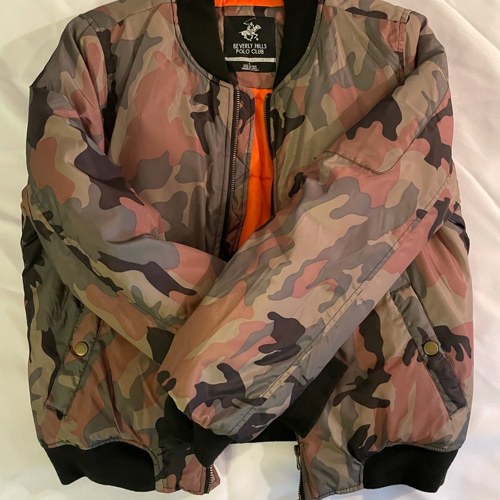 Camouflage Bomber